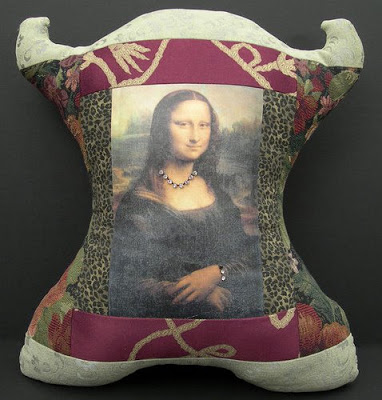 Art pillow with a zing