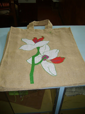 the pretty bags made from gunny sacks