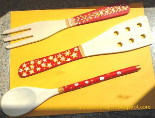 a completed handpainted wooden spoons