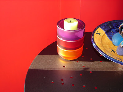 A bedside table at Bella's bedroom | Bella's room in Canada | theKeybunch decor