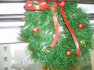 Tutorial on how to make Christmas wreath