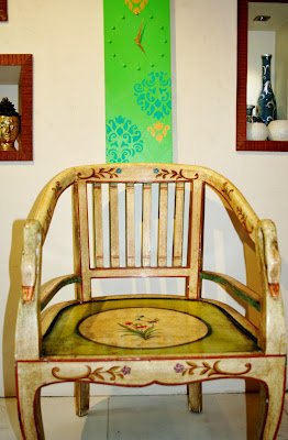 The Keybunch, painted arty chair by serenity