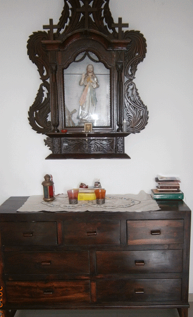 Sharon D;Souza catholic altar