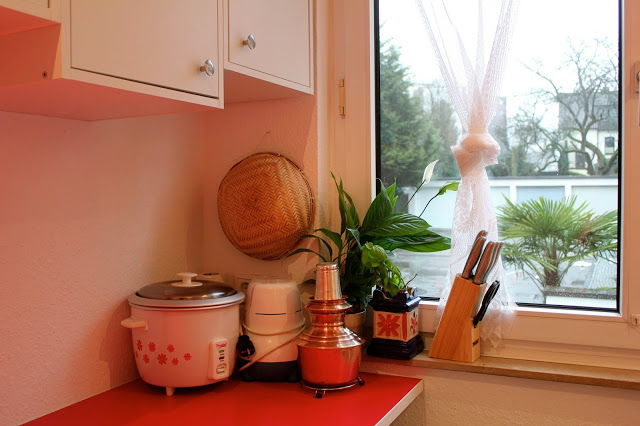 the little Indian touches in the kitchen