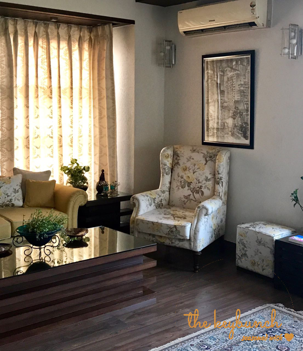 warm and comfortable living room