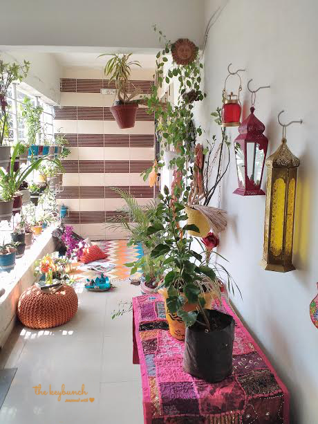 Colour mingle at Anushika home