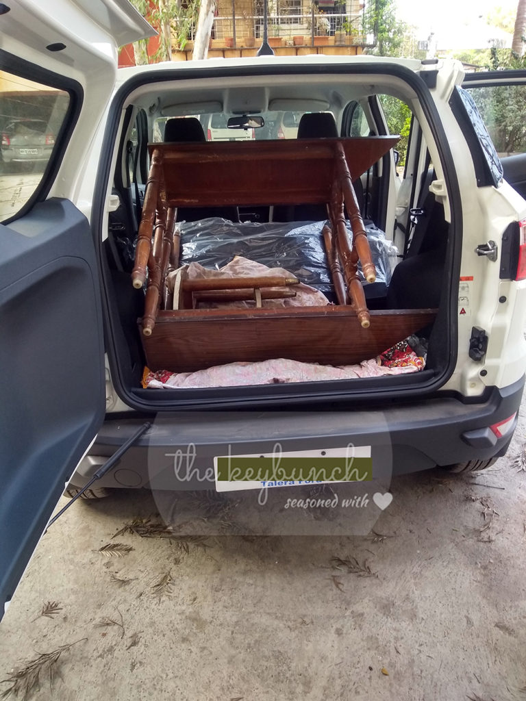 console table inside car