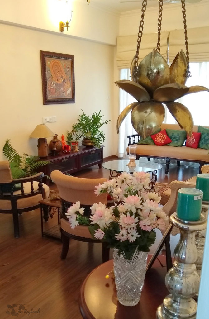 Jayashree Rajan's garden apartment tour on The Keybunch: living room