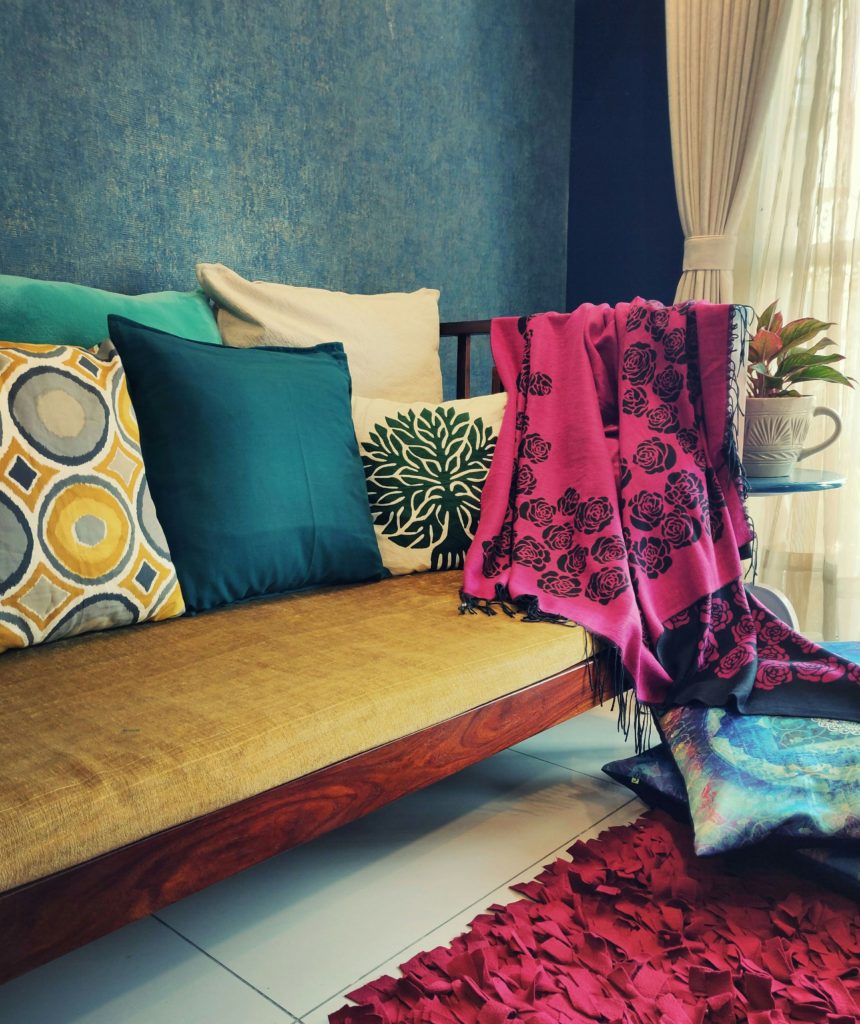 Home style Tour with Rajni in Hyderabad: red carpet with a rose petal makes the room beautiful
