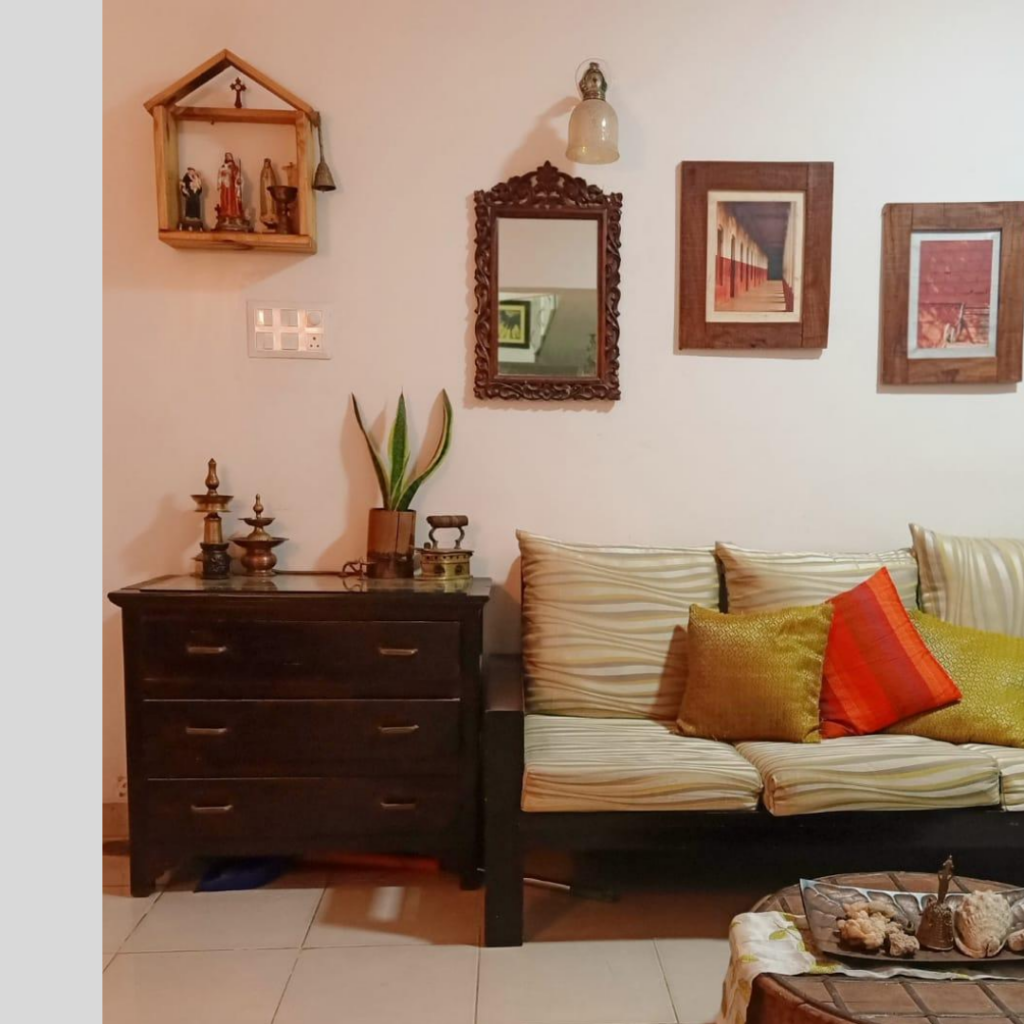 Living space is interspersed with antiques and interesting collectibles | Leesha's Pune home | Thekeybunch