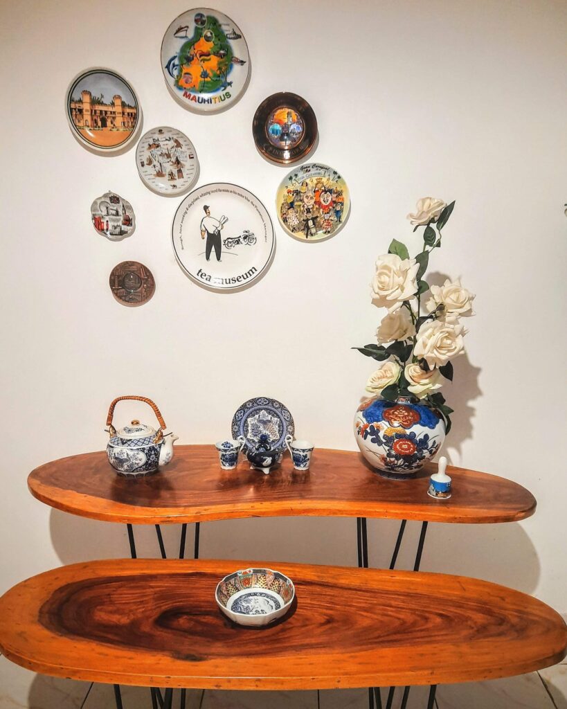 Unique table and wall decor at the corner of the room | Upasana Talukdar home tour | theKeybunch decor