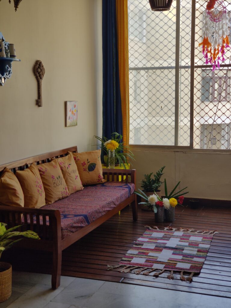 Add vintage charm to the corner space and lend a warm, cosy feel to the home | Dharitri home tour | thekeybunch decor