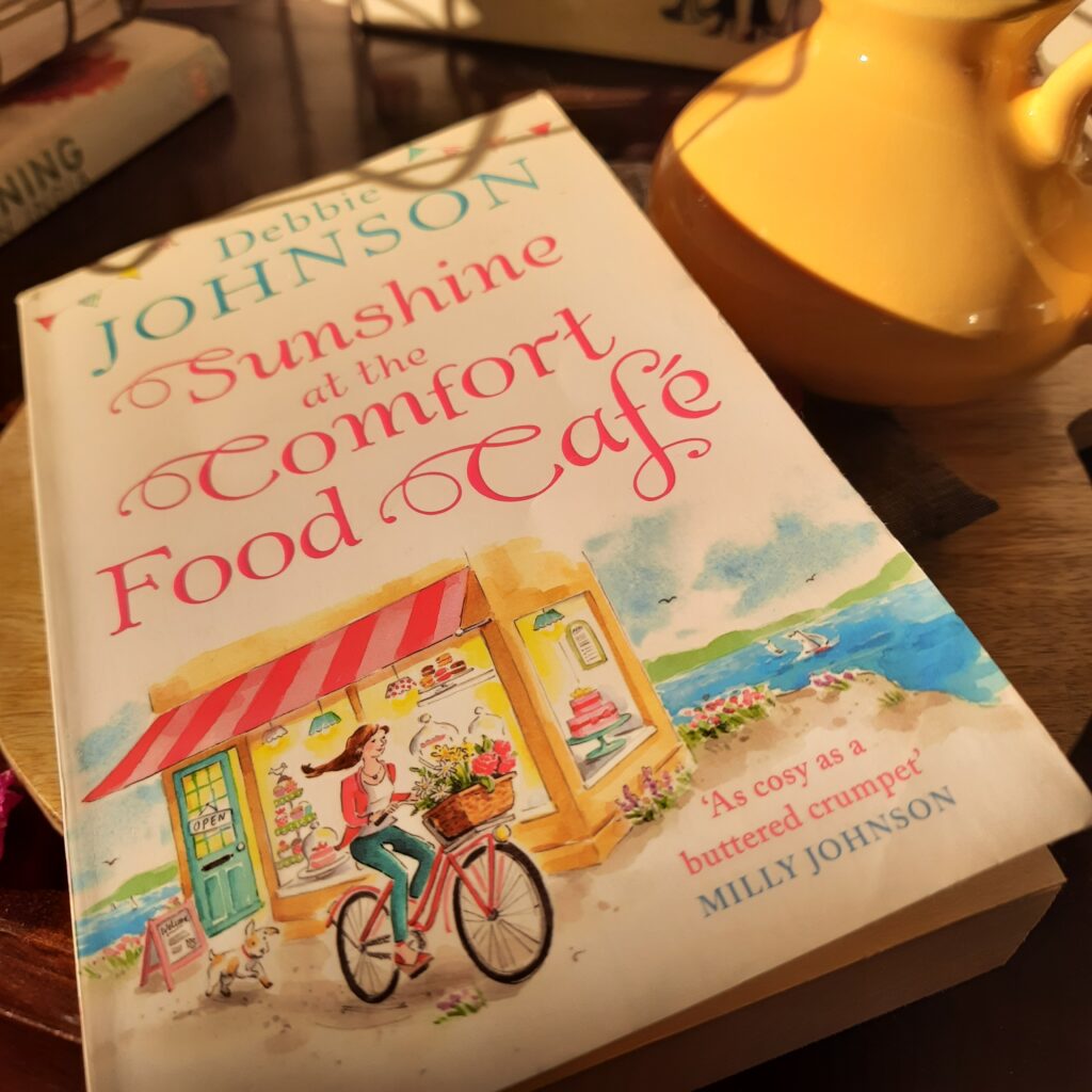 Book review: Sunshine at the Comfort Food Cafe by Debbie Johnson - Thekeybunch decor blog