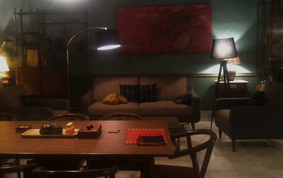dining room decor and design idea - 'Sir' Indian Movie set | theKeybunch decor blog
