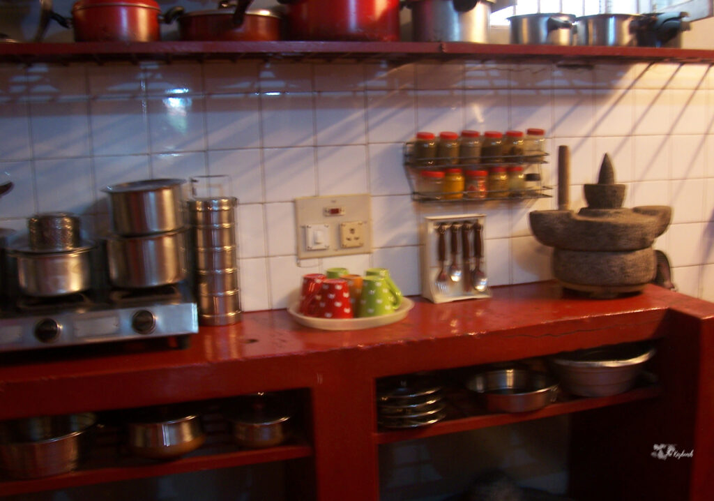 A traditional Mangalorean kitchen room | Belmont House in Mangalore, India | TheKeybunch decor blog