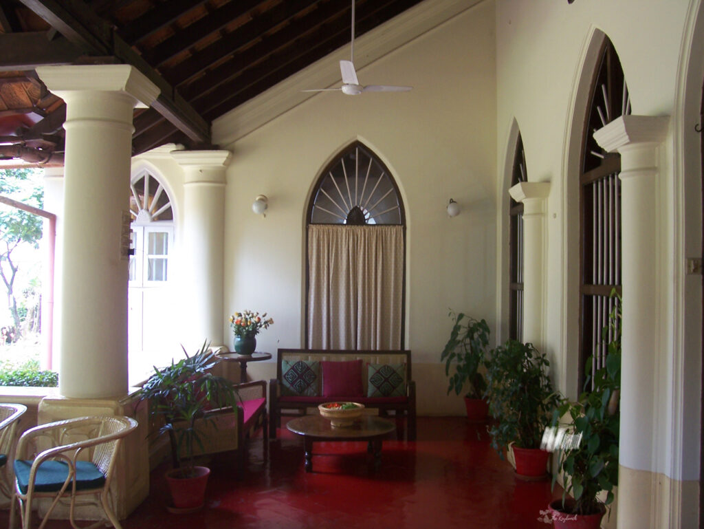 Another side view of the T-Shaped sopo or the verandah is where the family congregates after a meal, or when greeting visitors | Belmont House in Mangalore, India | TheKeybunch decor blog