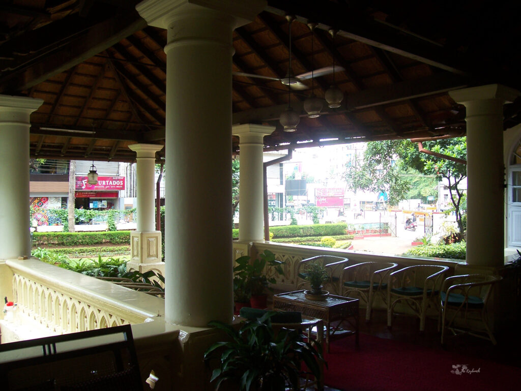 T-Shaped sopo or the verandah a place to relax or greeting visitors | Belmont House in Mangalore, India | TheKeybunch decor blog