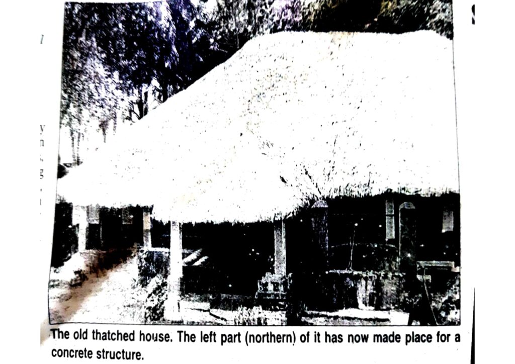 Kodialguthu House| Heritage home tour| The Keybunch| old thatched roof 
