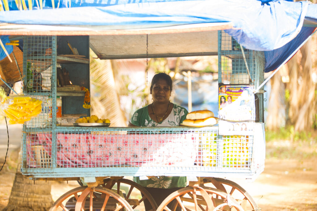 Betalbatim in Goa, India | Lucy, who sells delicious steaks every evening near her home | TheKeybunch decor blog