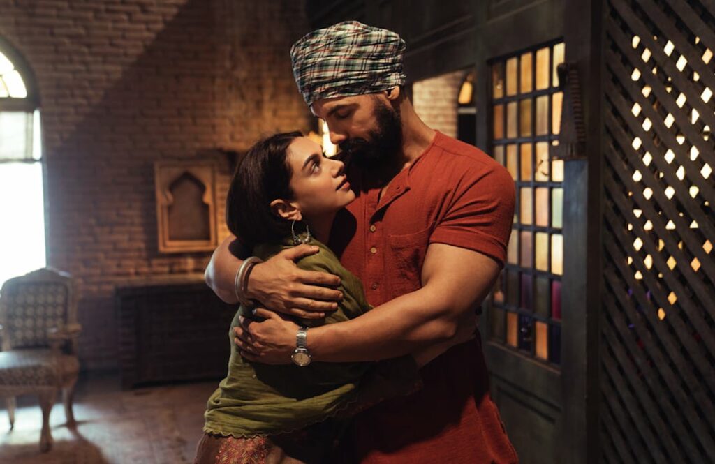 Lahore house in the movie Sardar Ka Grandson | John Abraham and Aditi Rao Hydari on scene from the movie Sardar Ka Grandson