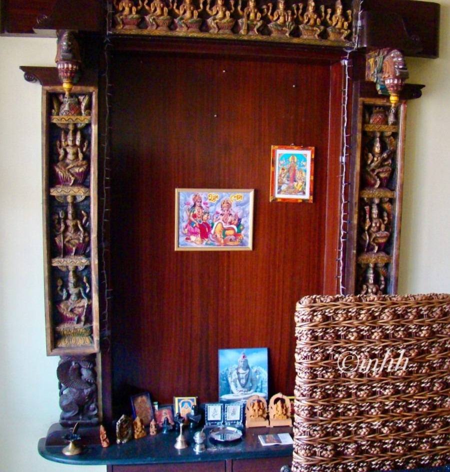 Home tour of Meena Harish | A beautiful carved wooden panels in Isckon temple, Bangalore, in a Pooja room