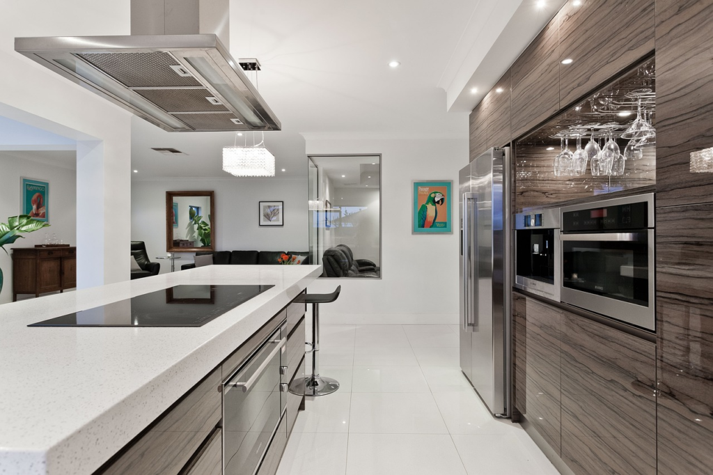A modern white kitchen | Home renovation idea